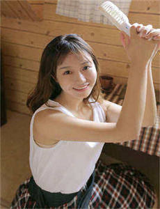 日日躁夜夜躁夜夜揉人人视频-巜与上司的妻子