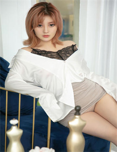 国产精品色情国产三级在线观-何美钿三级
