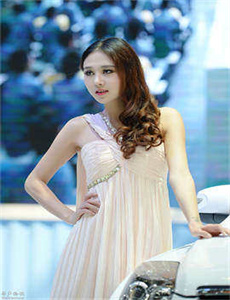 美人如画
